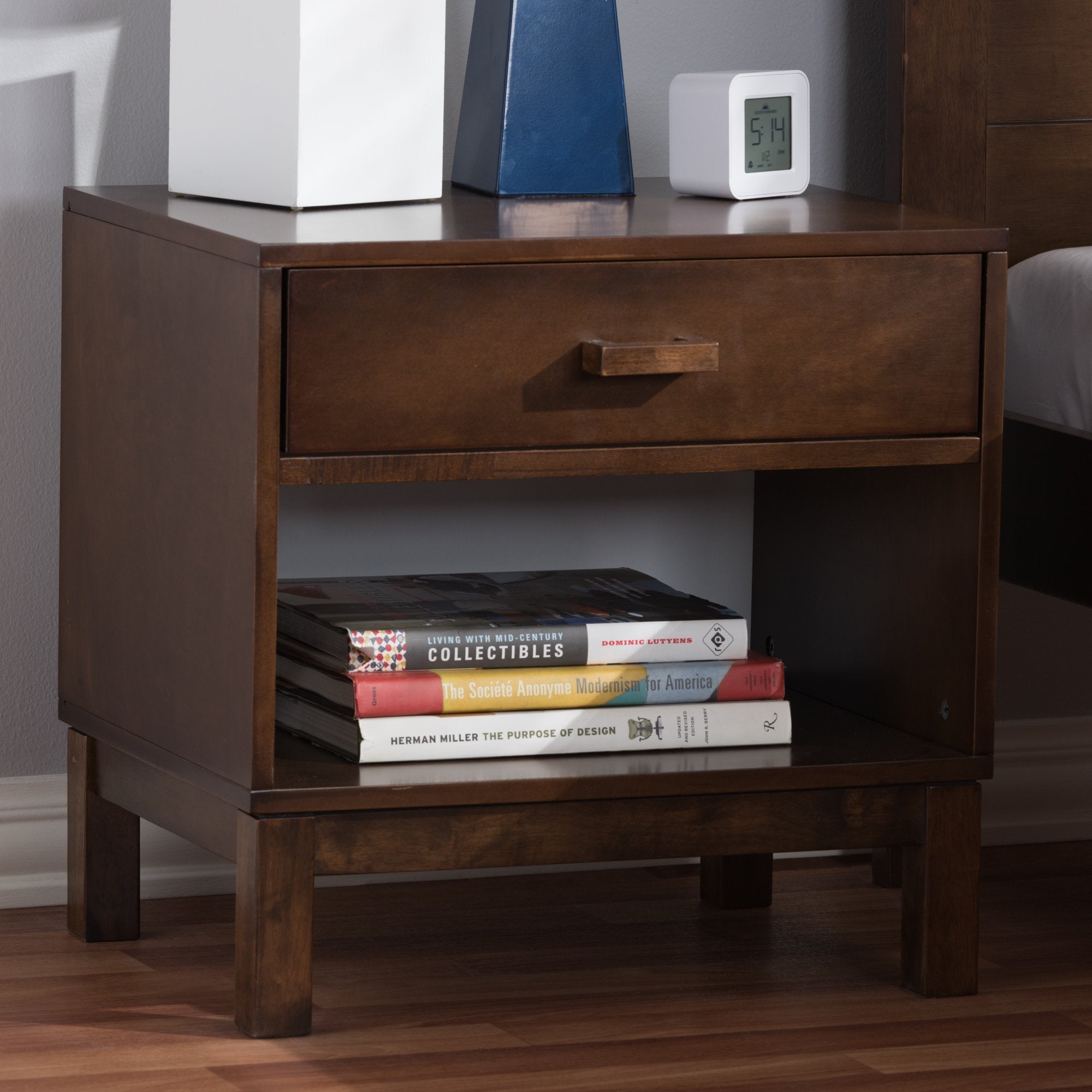 Baxton Studio Deirdre Modern and Contemporary Brown Wood 1-Drawer Nightstand Brown//Medium Wood/Contemporary/Rubber Wood/MDF